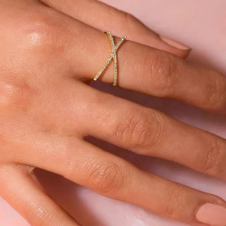 Nia Gold Diamant Kreuz Ring