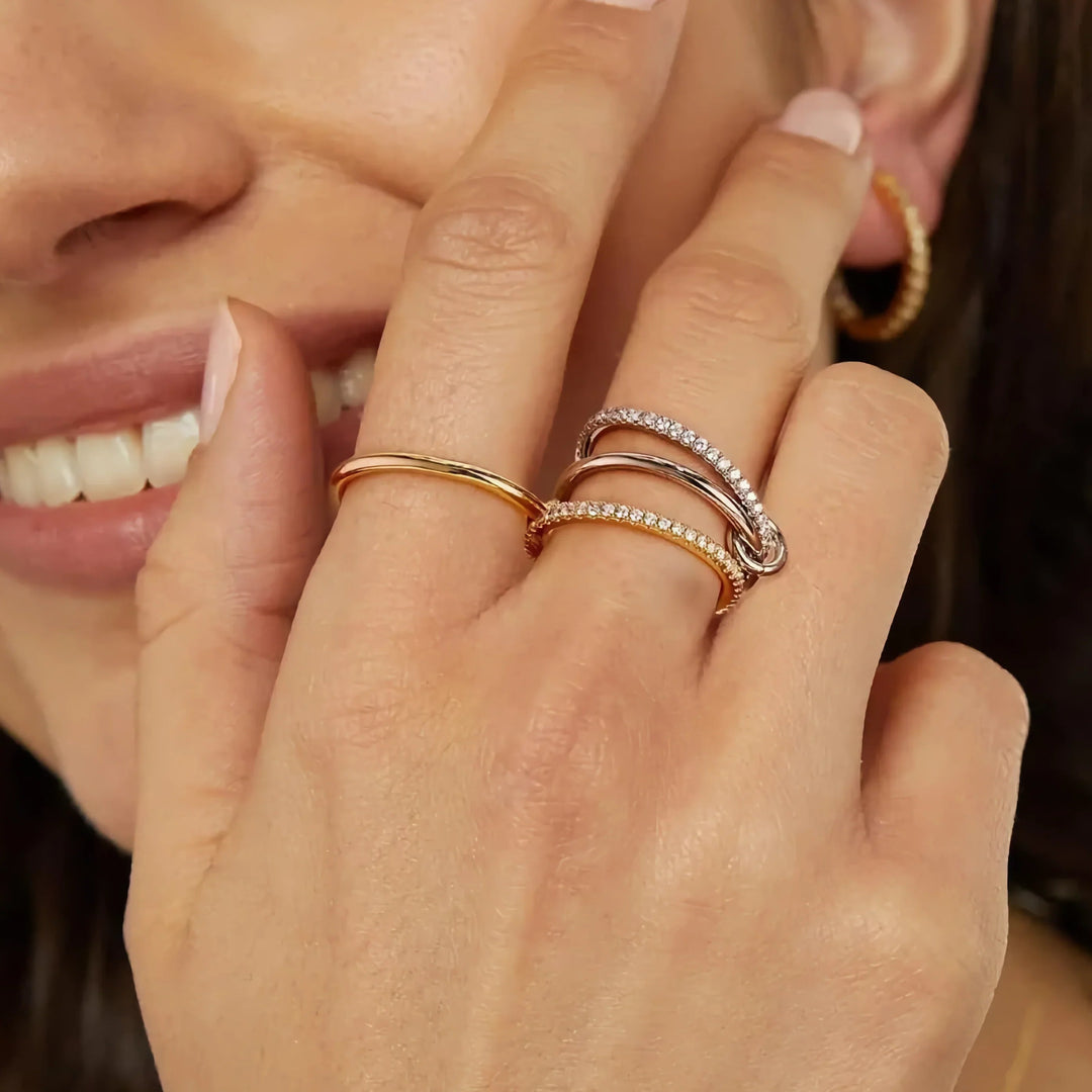 Efeu-Ring mit gestapelten Diamanten