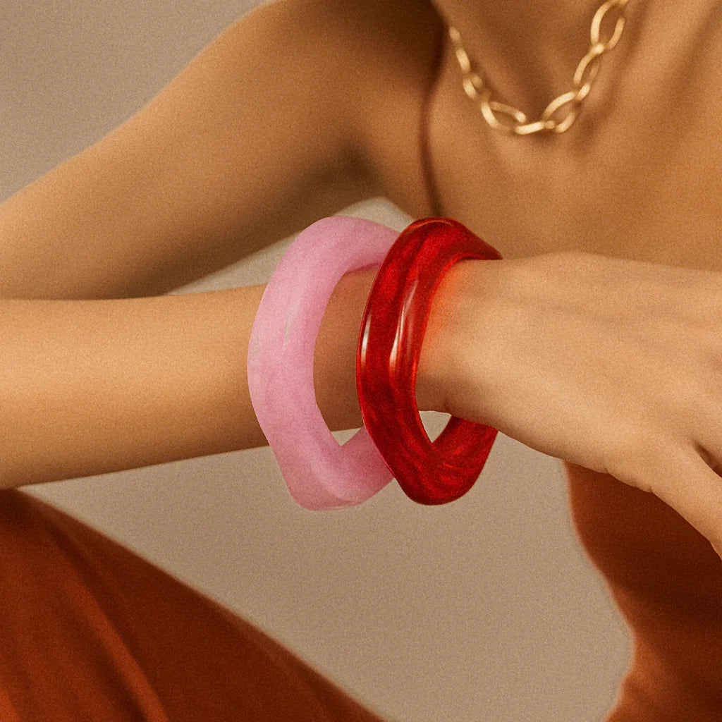 Avaria Acrylic Bangle