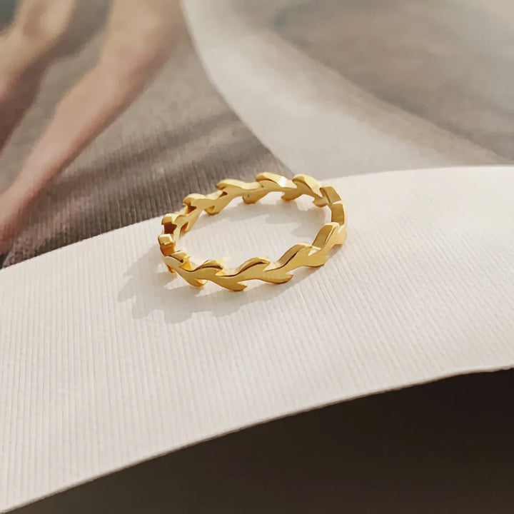 Rhea Goldener Rankenring