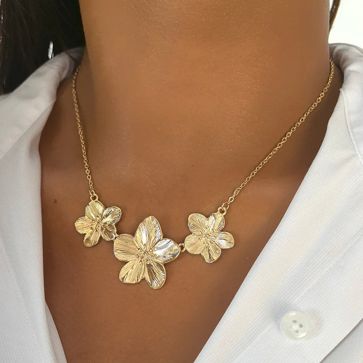 Collier Fleur en Or Millie