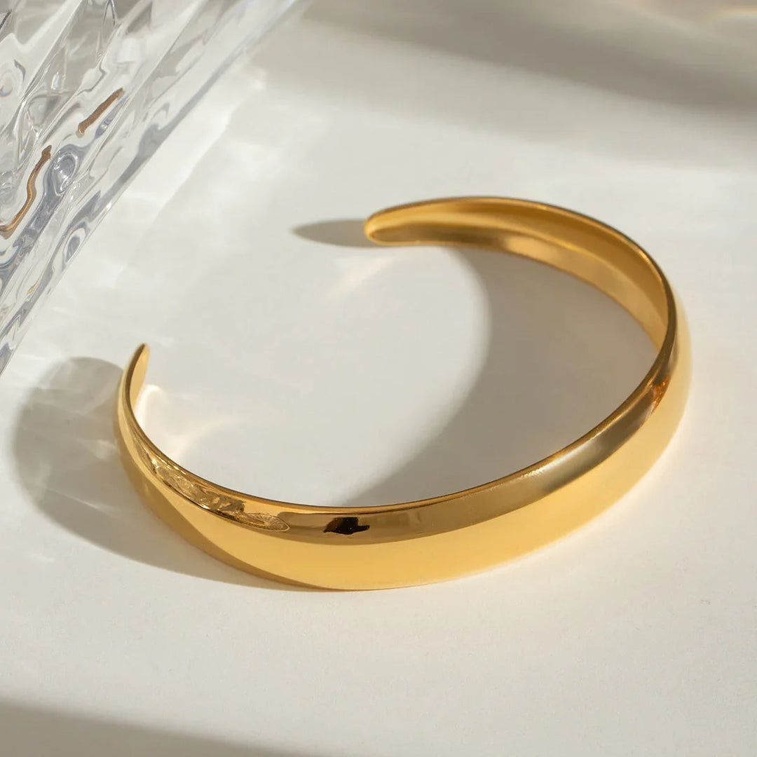 Marissa Gold Bangle