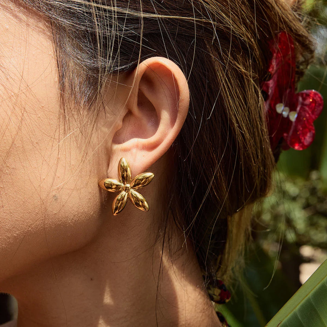 Boucles d'oreilles florales en or Monica