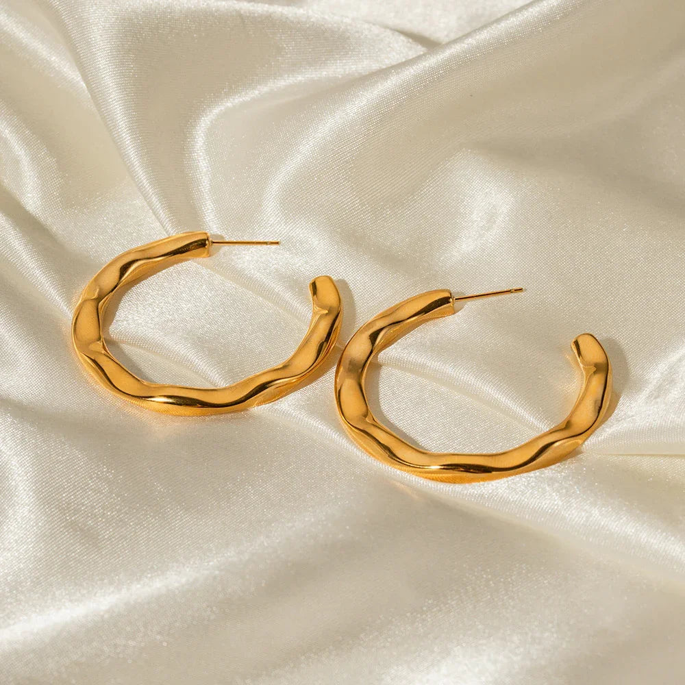 Riley Gold Earrings