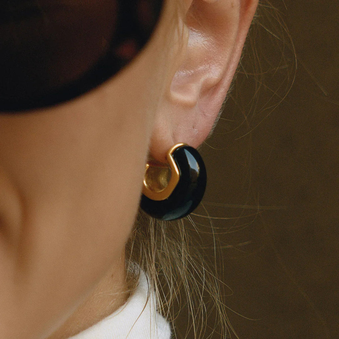 Lexi – Klobige Creolen aus Emaille