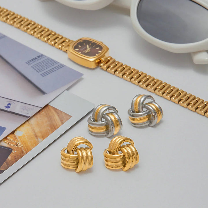 Avielle – Klobige Knotenohrringe in Gold