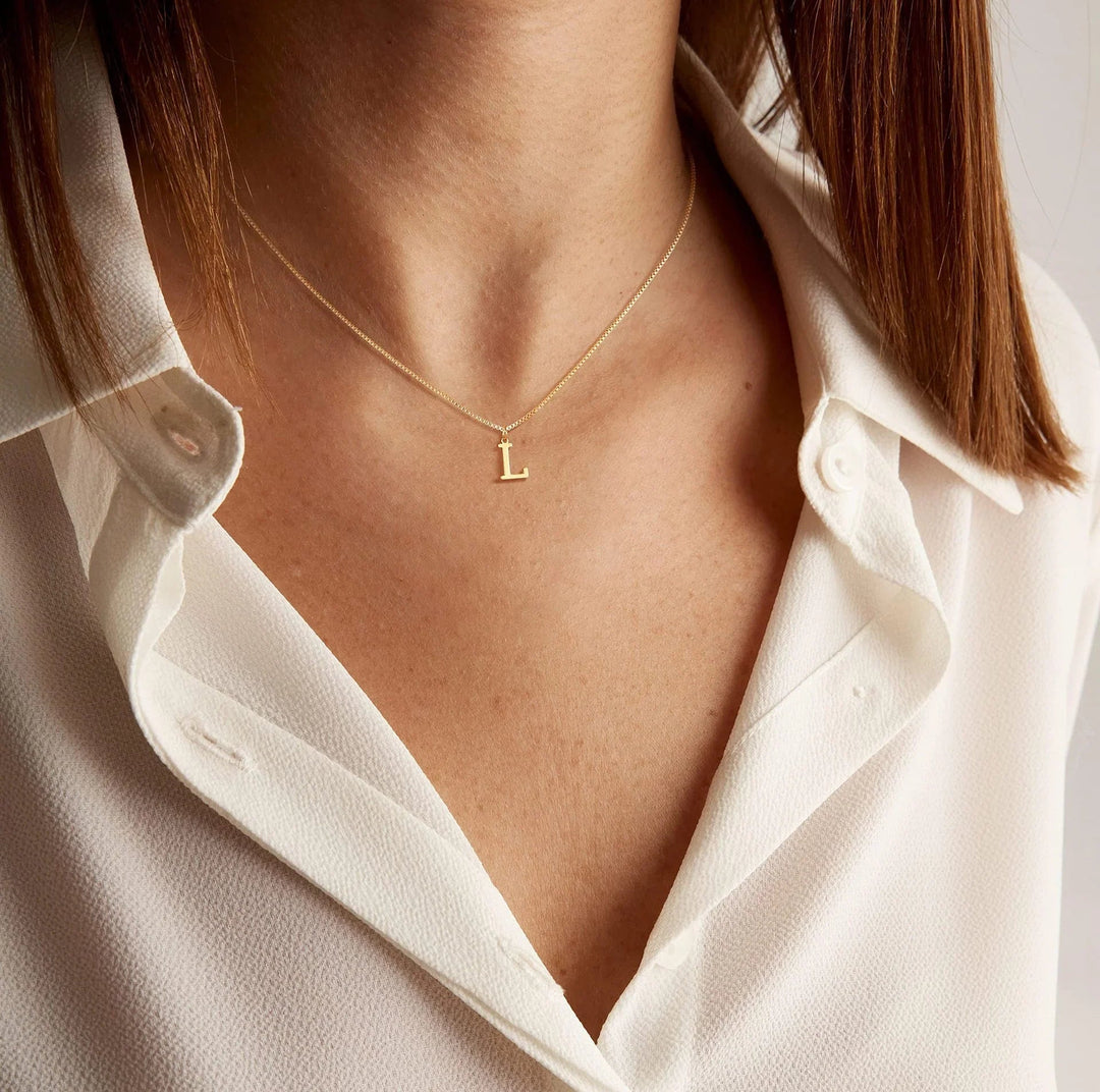 Therese Buchstabe Initial Gold Halskette