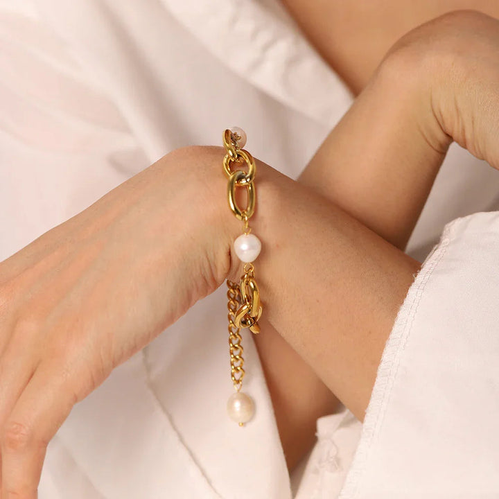 Ysabel – Armband mit dicken Süßwasserperlen