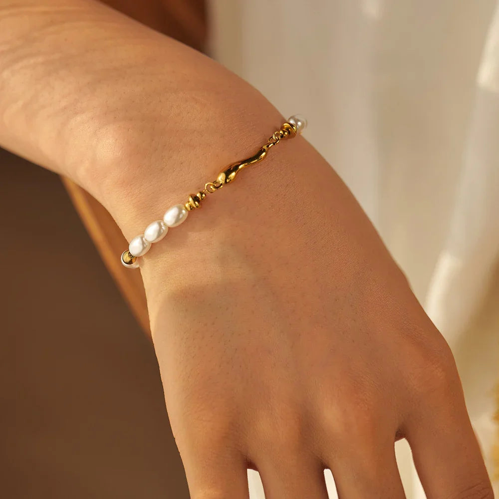 Dominique Süßwasserperlenarmband
