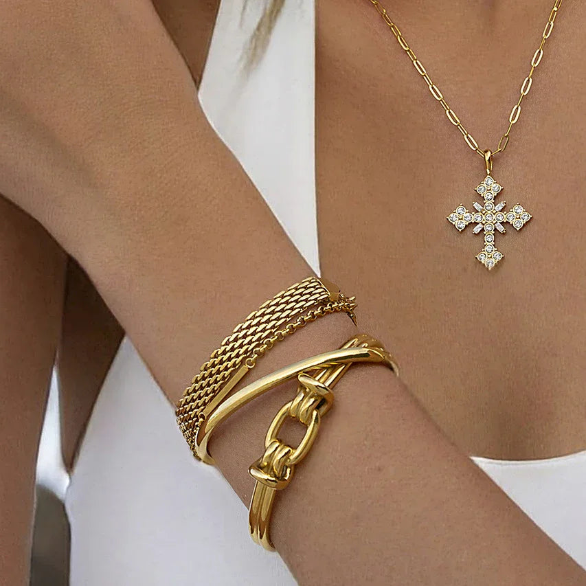 Luce Goldknoten-Armreif