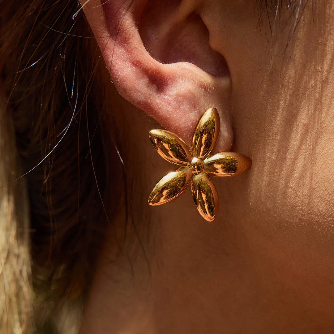 Boucles d'oreilles florales en or Monica