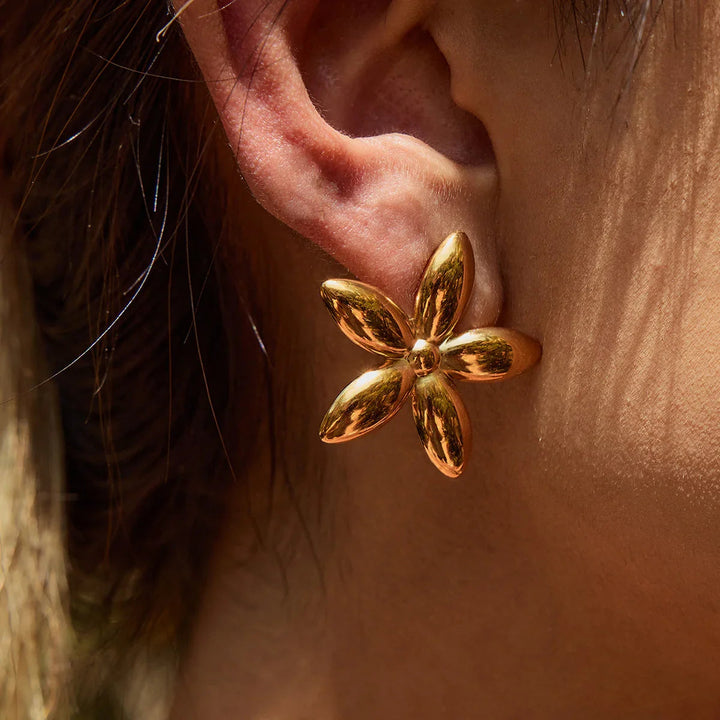 Boucles d'oreilles florales en or Monica