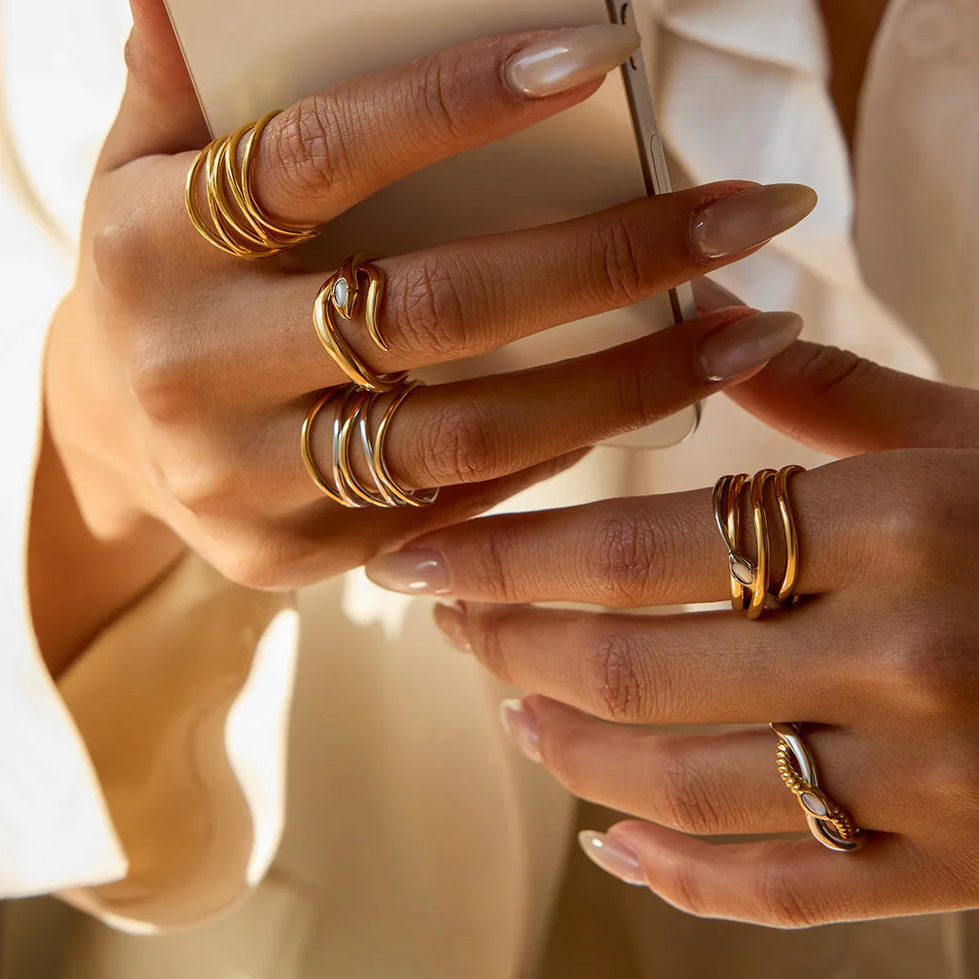 Zweifarbiger Twist-Ring Nerisse