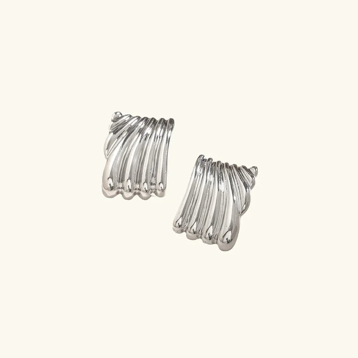 Alisa Gold Earrings