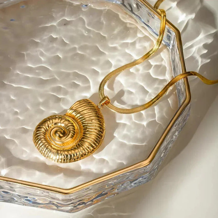 Cascadia Nautilus Goldkette