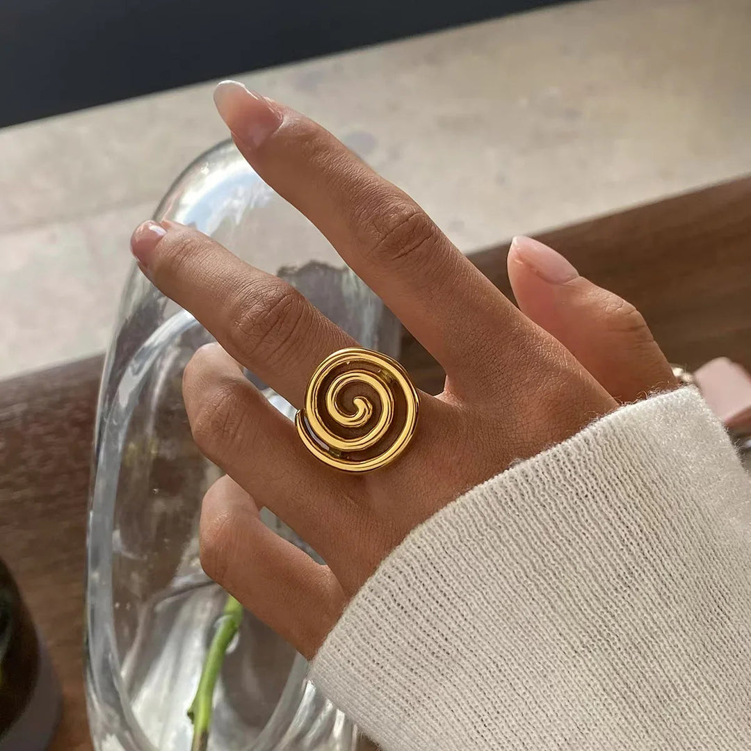 Christy Spiral Goldring