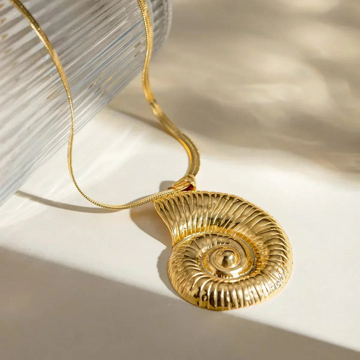 Cascadia Nautilus Goldkette