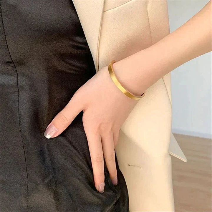 Bracelet manchette réglable Evelyn