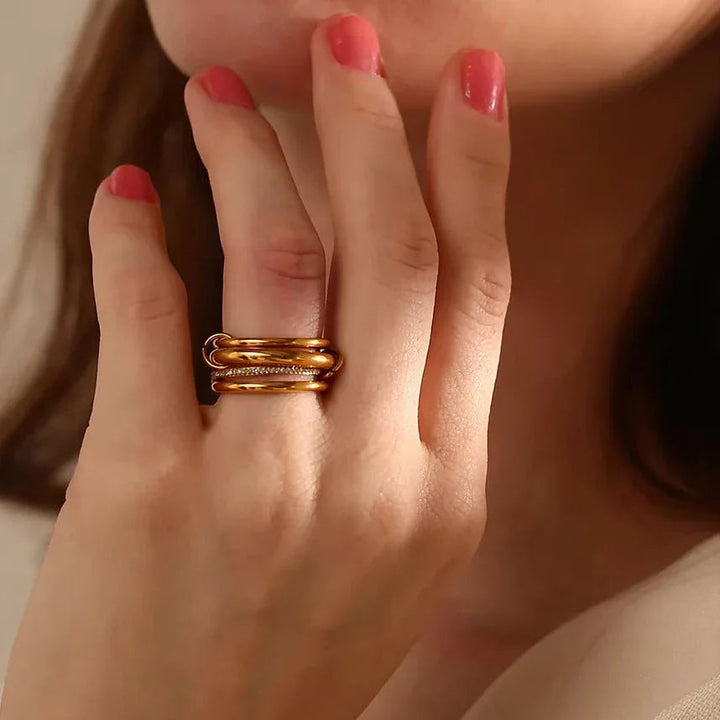 Christabel Diamantring-Stapel
