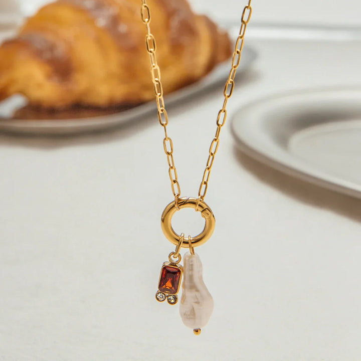 Caitlin Geburtsstein-Perlenkette