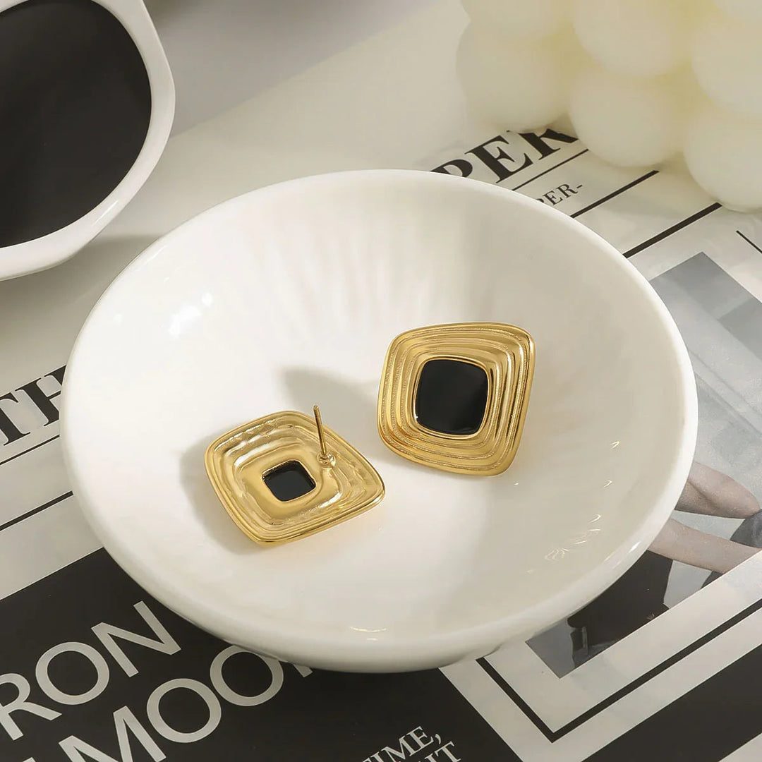 Geometrische Ohrringe Sylvie in Gold