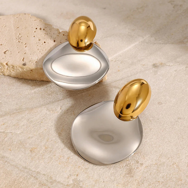 Destiny – Klobige, goldene Tropfenohrringe