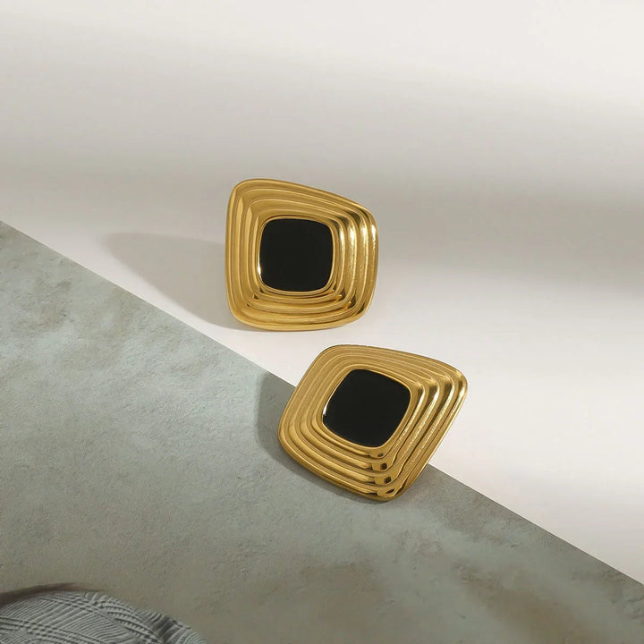 Geometrische Ohrringe Sylvie in Gold