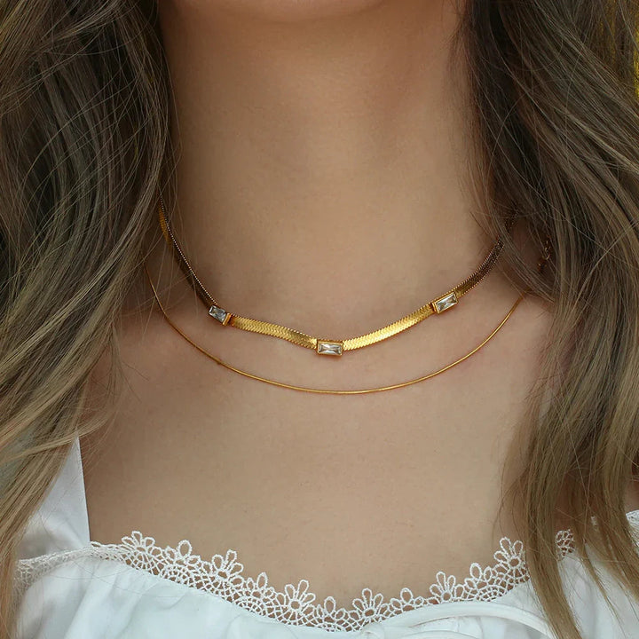 Eve Fischgräten-Goldkette